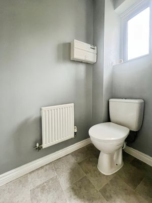 Guest wc- click for photo gallery